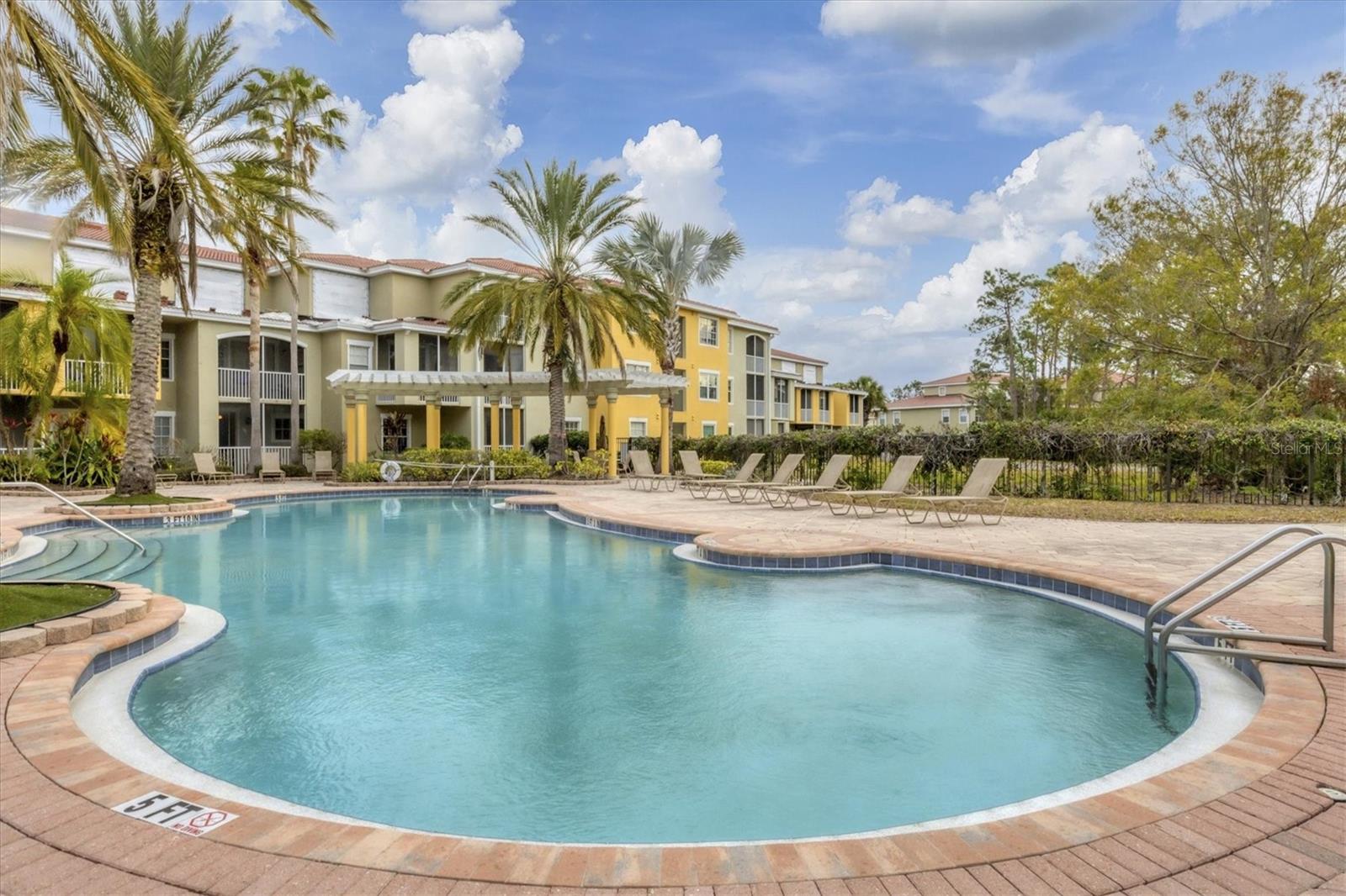 LAS PALMAS OF SARASOTA - Residential