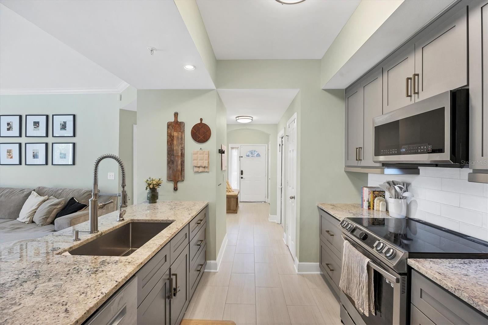 LAS PALMAS OF SARASOTA - Residential