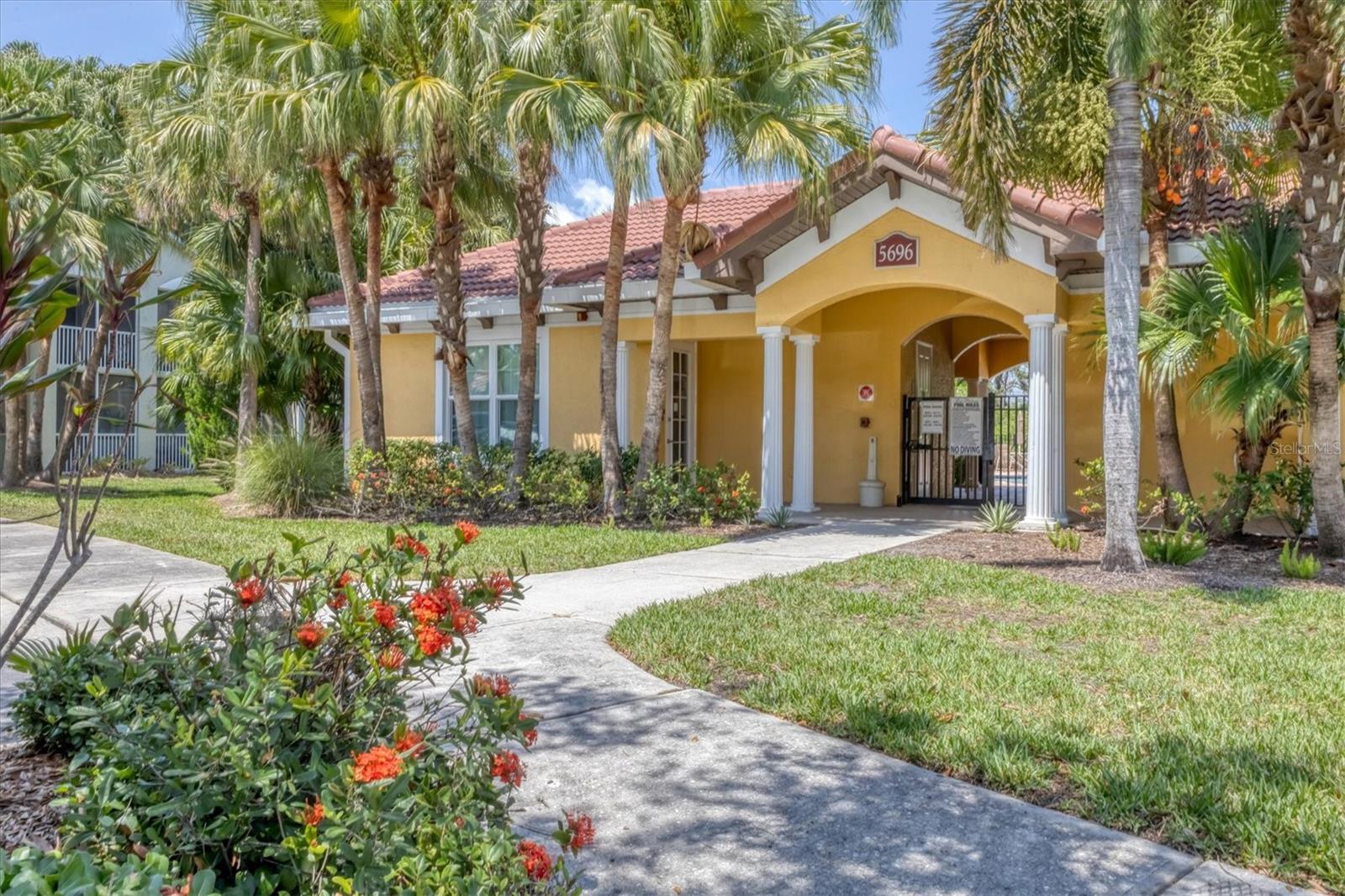 LAS PALMAS OF SARASOTA - Residential