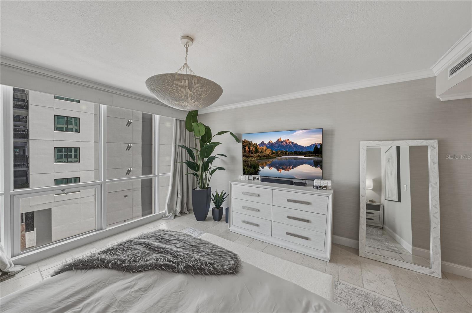 THE PLAZA HARBOUR ISLAND A CON - Residential