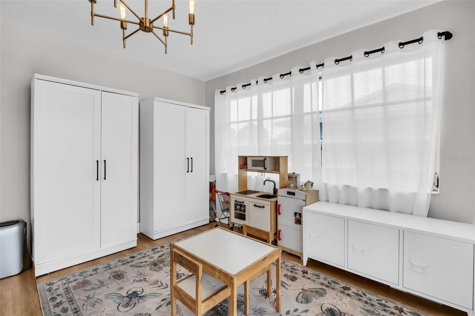 GREENBRIAR - Residential