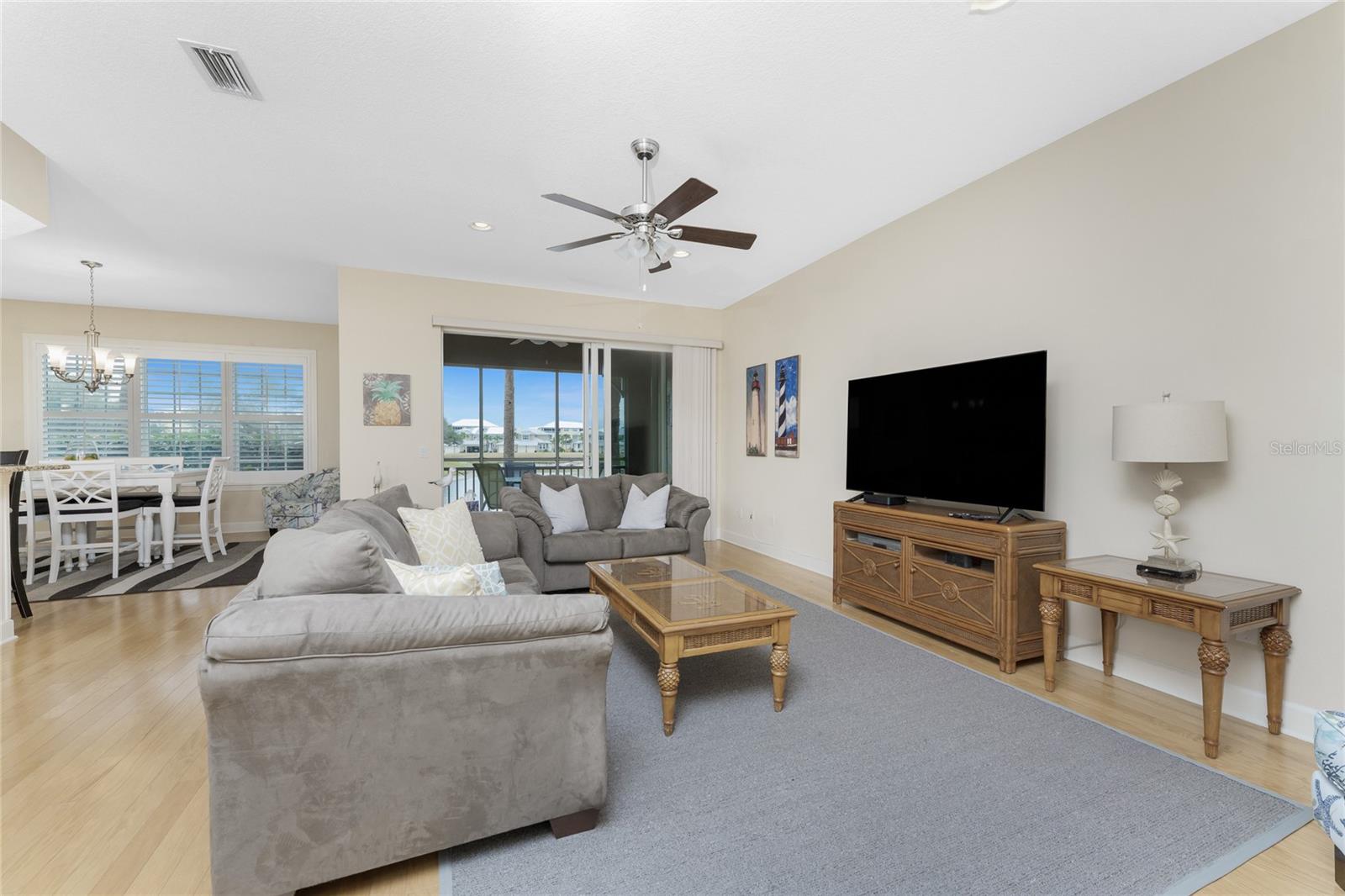 HAMMOCKS-VILLAS PH 02 - Residential