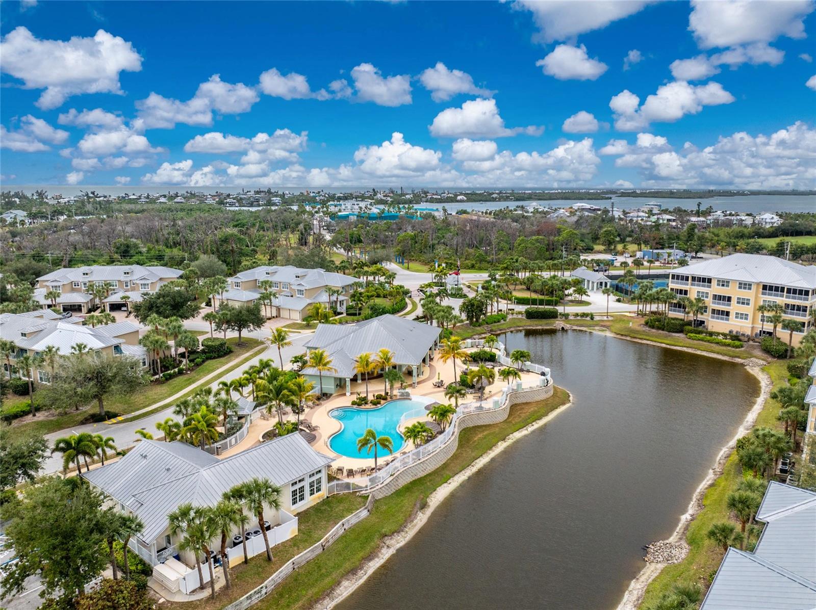 HAMMOCKS-VILLAS PH 02 - Residential