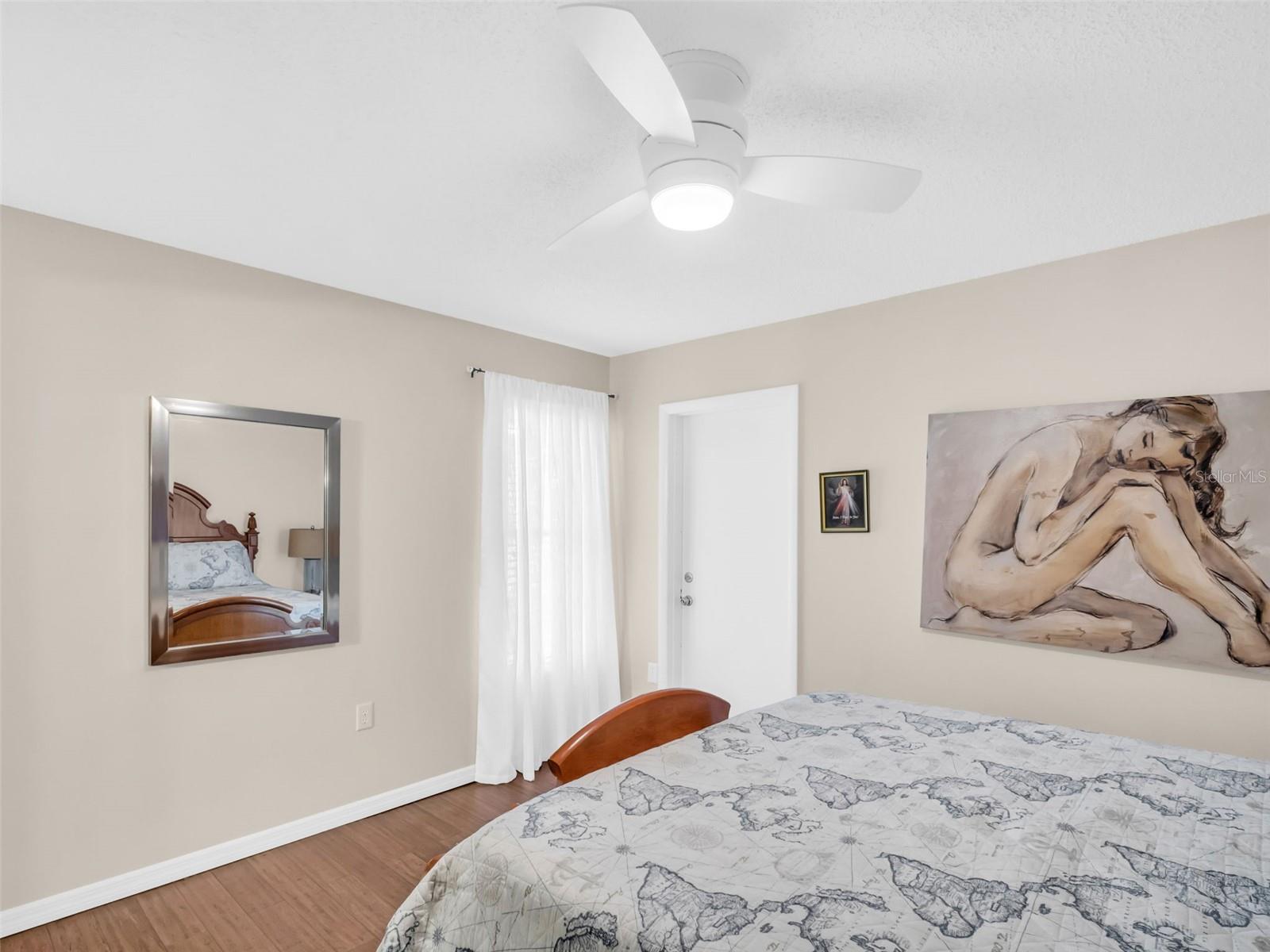 GREEN DOLPHIN PARK CONDO - Residential