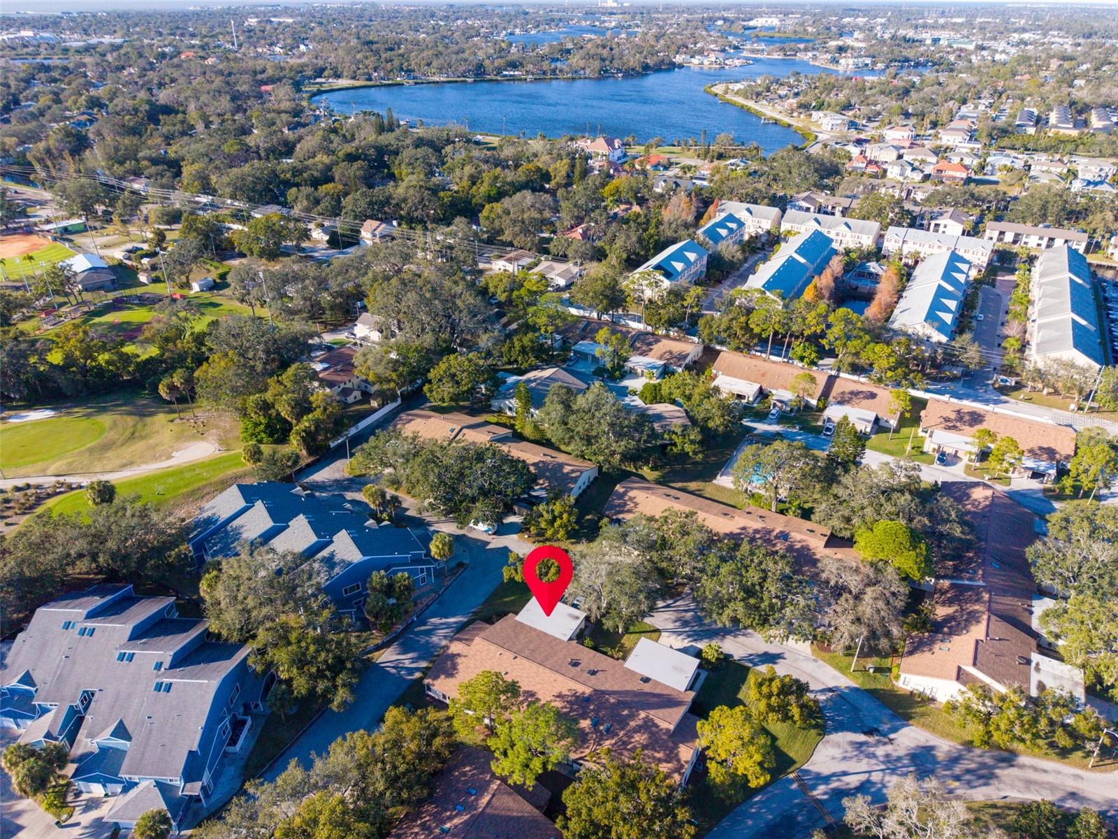 GREEN DOLPHIN PARK CONDO - Residential