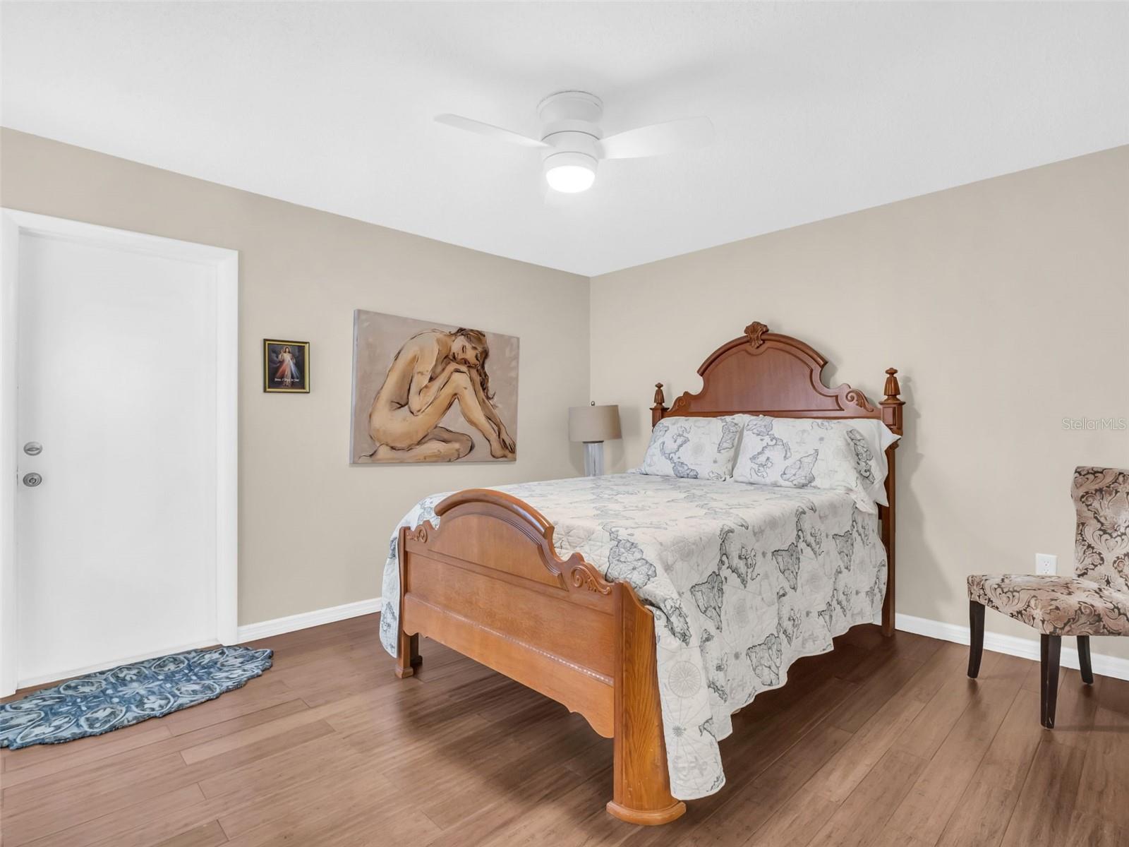 GREEN DOLPHIN PARK CONDO - Residential