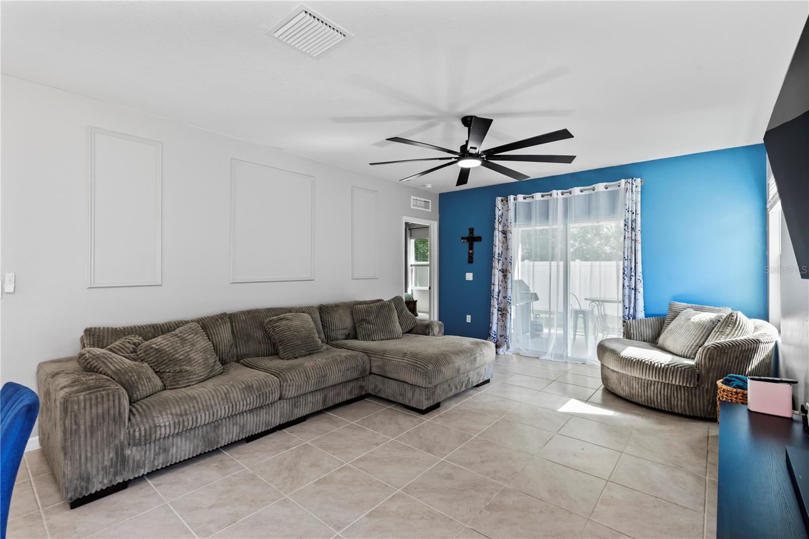 PELHAM PARK PH 3 - Residential