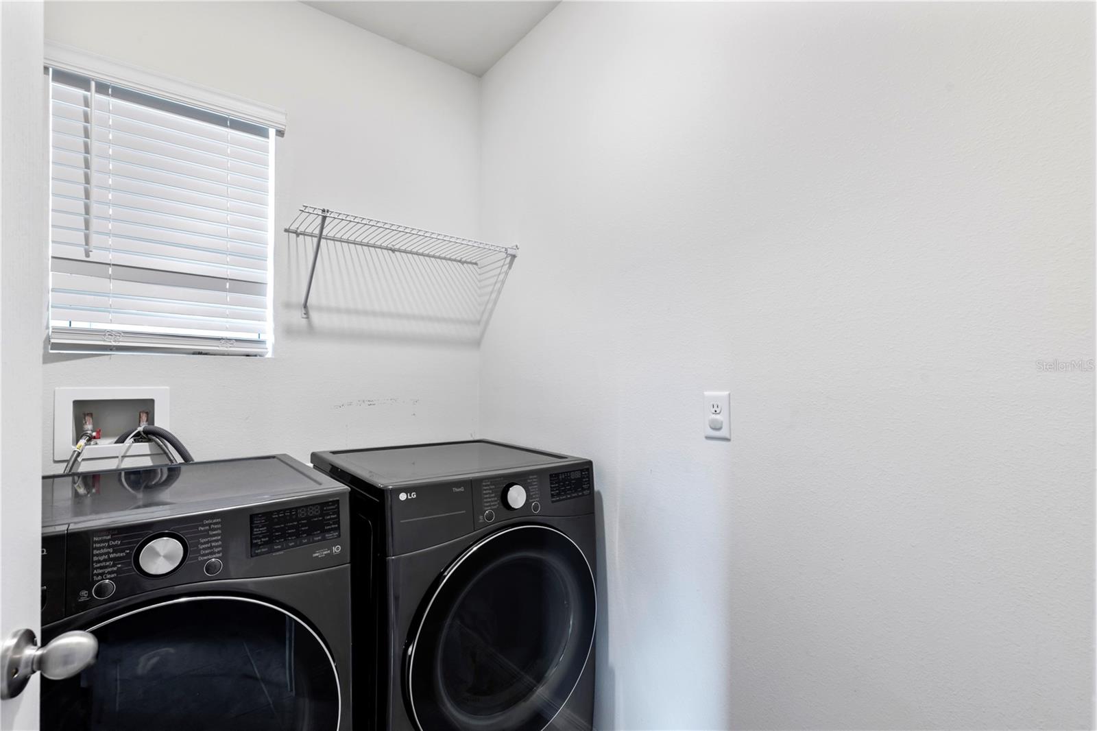PELHAM PARK PH 3 - Residential