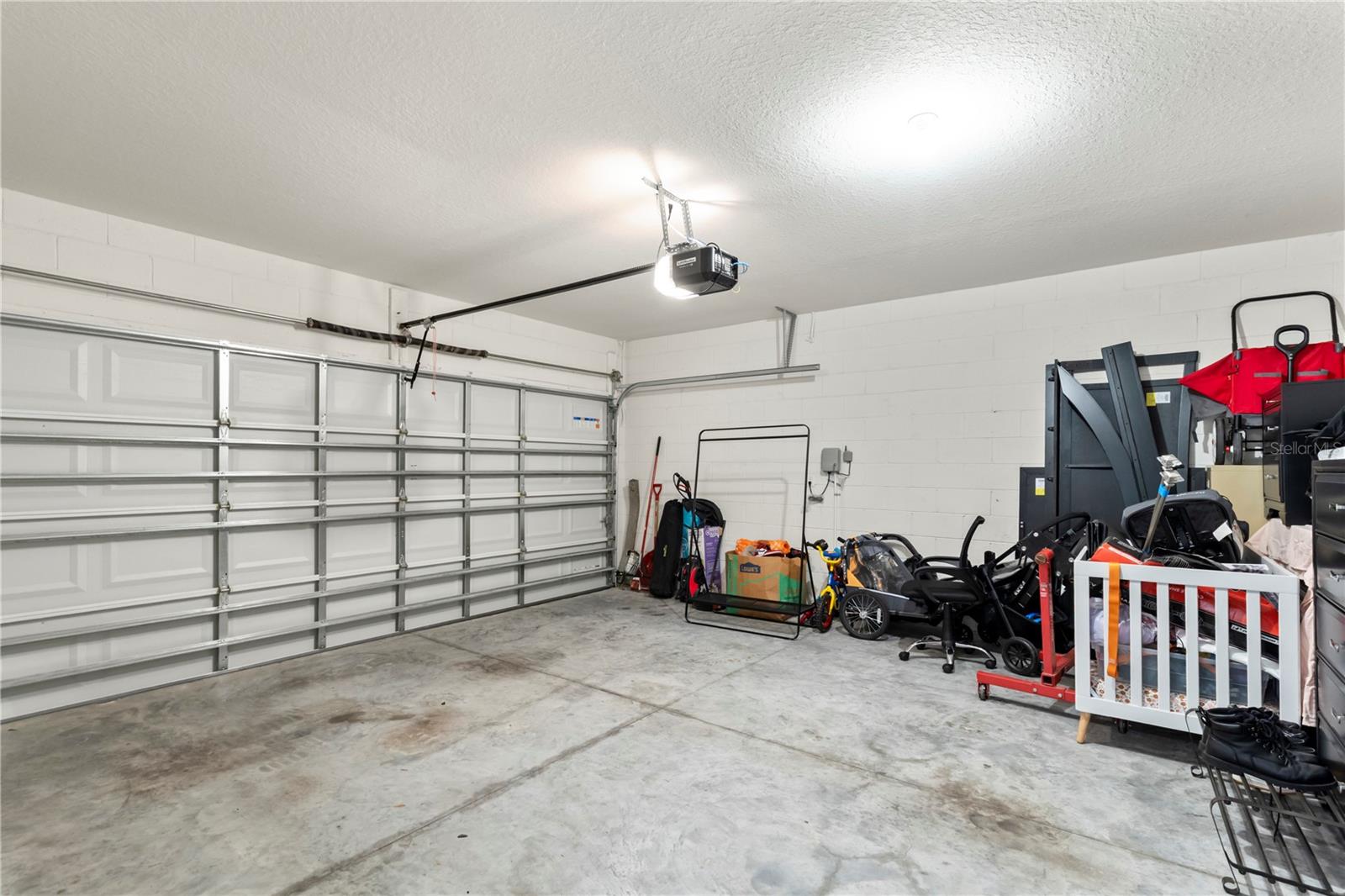 PELHAM PARK PH 3 - Residential