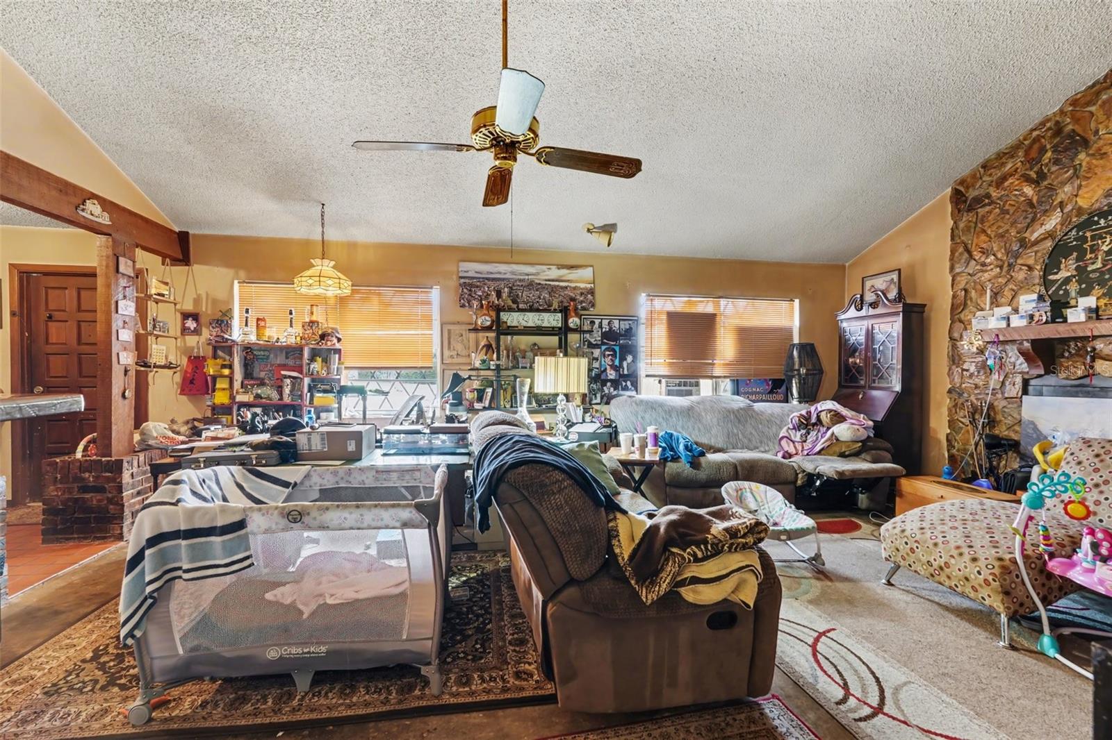 DADE CITY CENTRAL - Residential