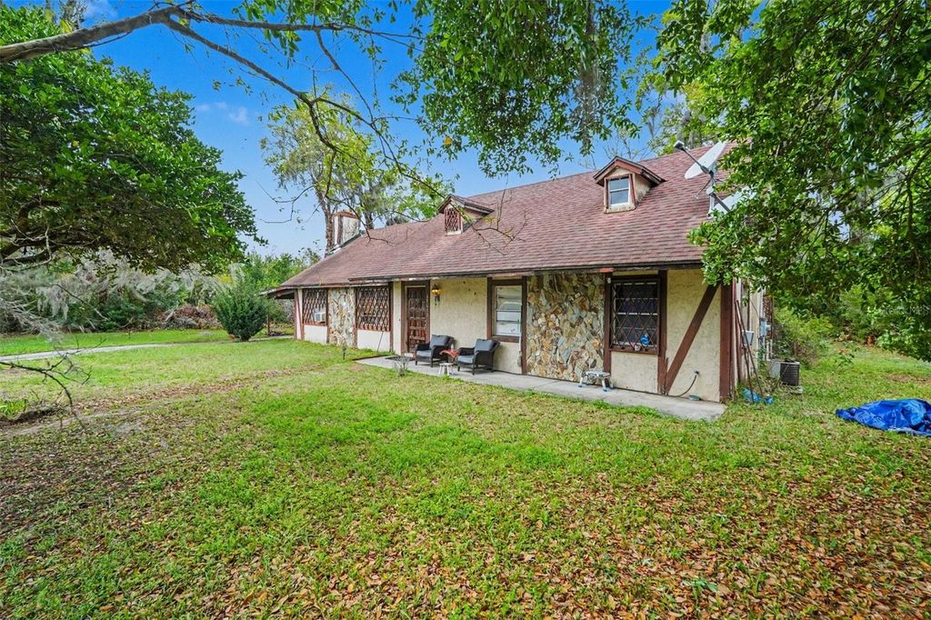 Photo of 37633 Hidden Park Court, Dade City, FL 33525 (MLS # TB8489364)