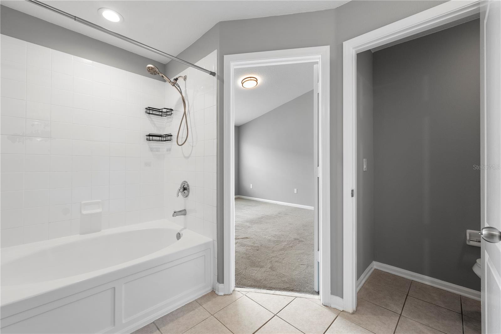 BAY AT CYPRESS CREEK - Residential Lease