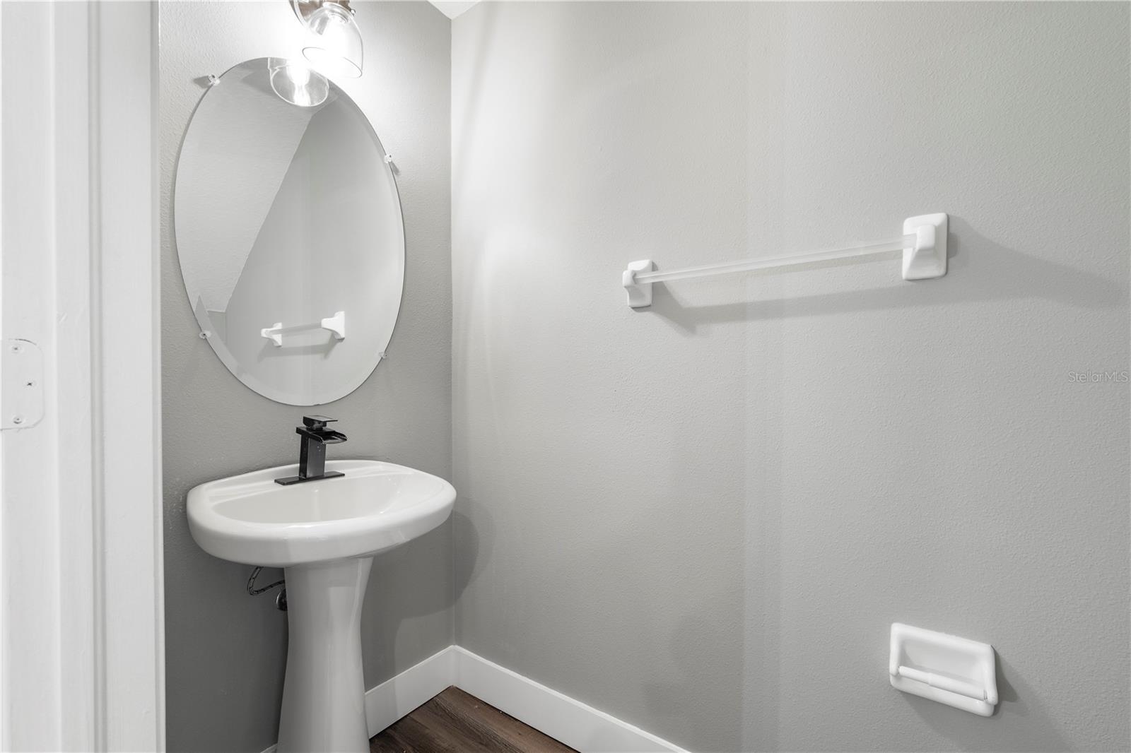BAY AT CYPRESS CREEK - Residential Lease