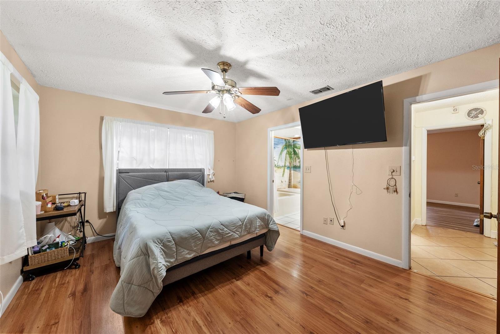 LAKEWOOD ACRES - Residential