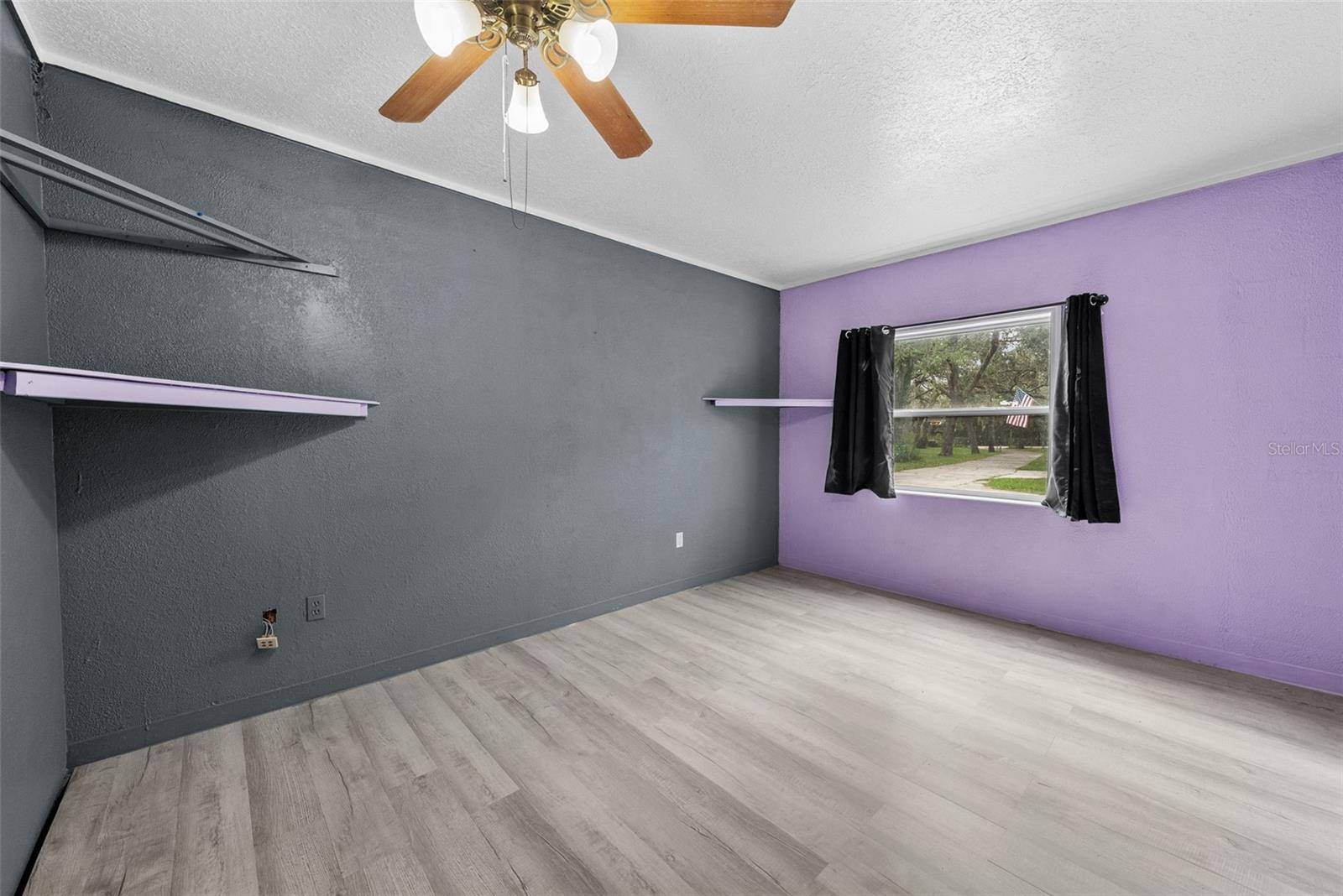 LAKEWOOD ACRES - Residential