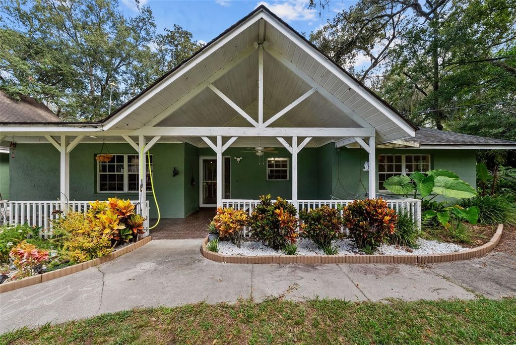 Photo of 11207 Pinto Drive, Hudson, FL 34669 (MLS # TB8432933)