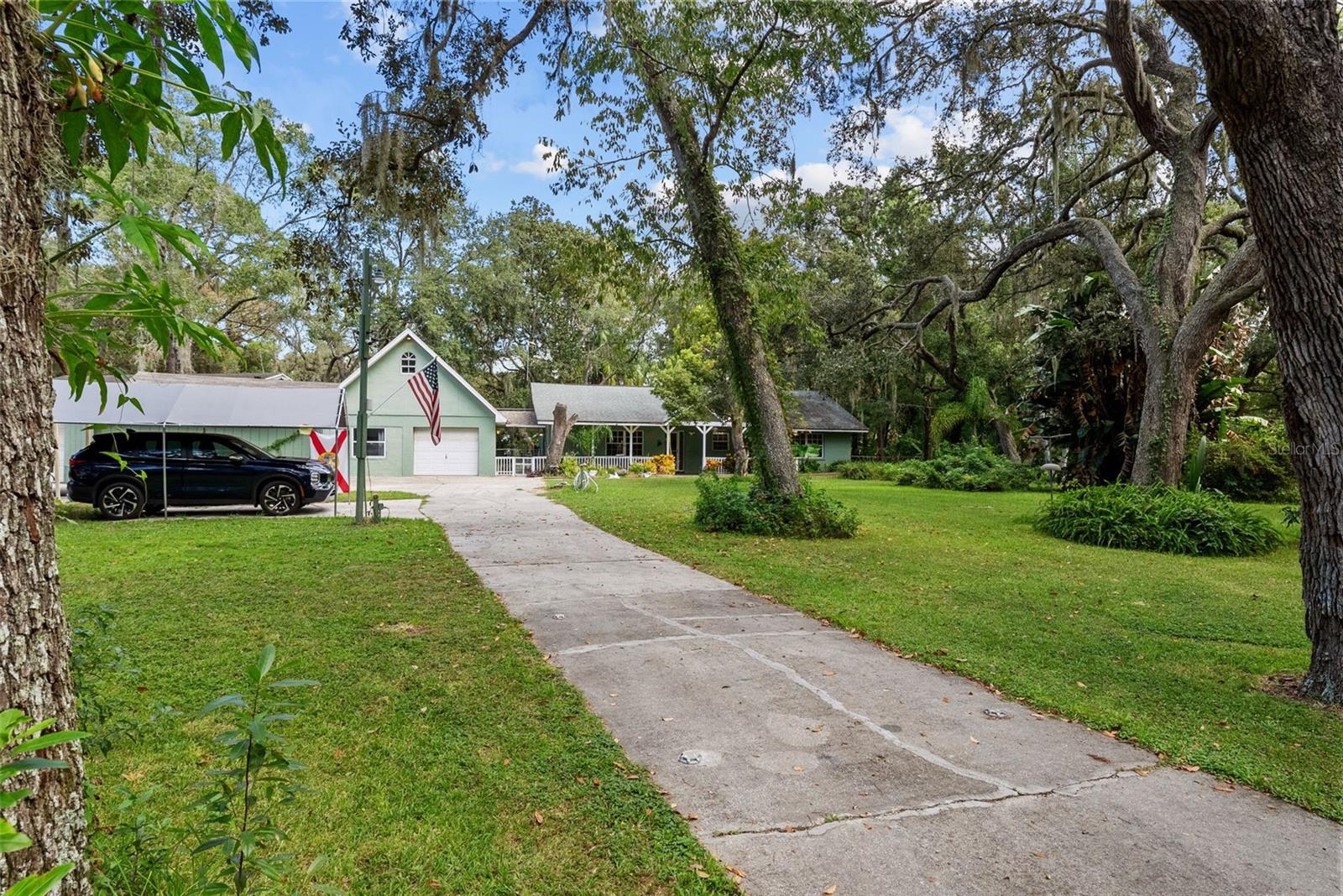 LAKEWOOD ACRES - Residential