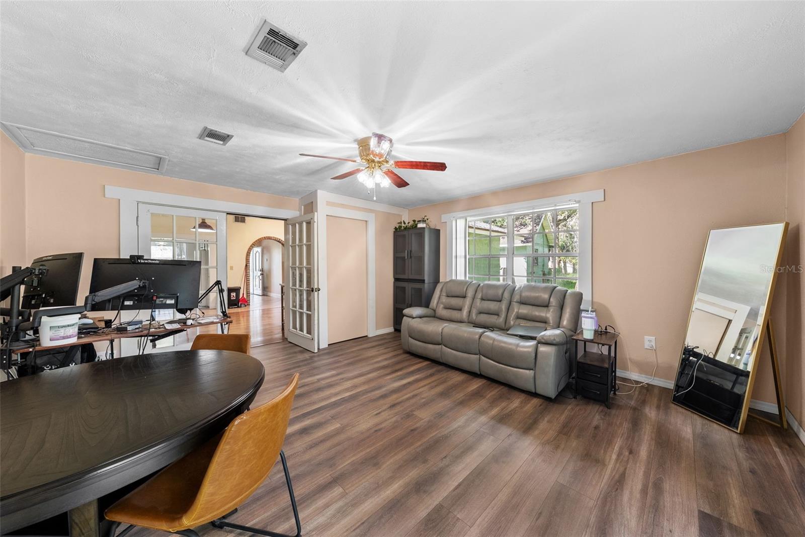 LAKEWOOD ACRES - Residential