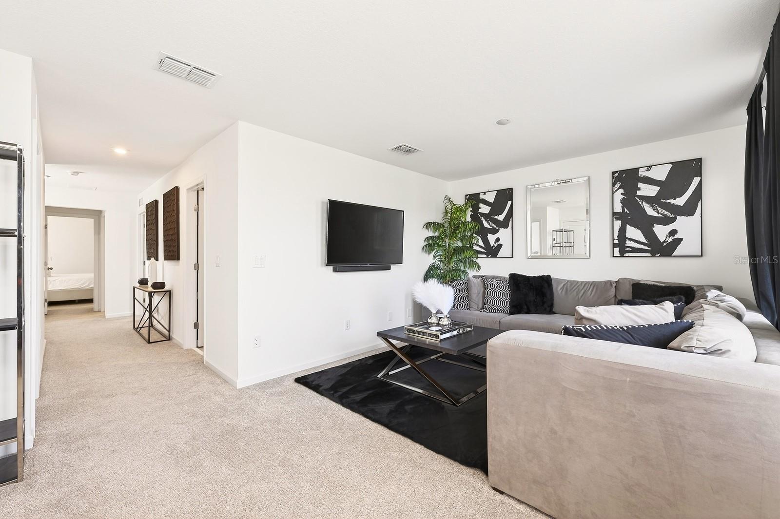 STARWOOD PH N-1B SOUTH - Residential