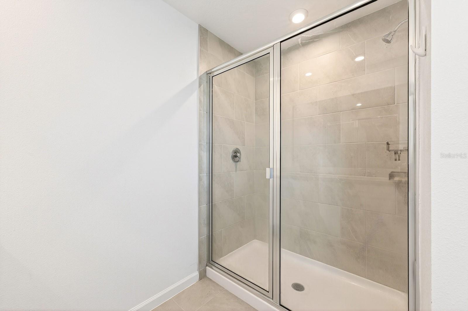 STARWOOD PH N-1B SOUTH - Residential