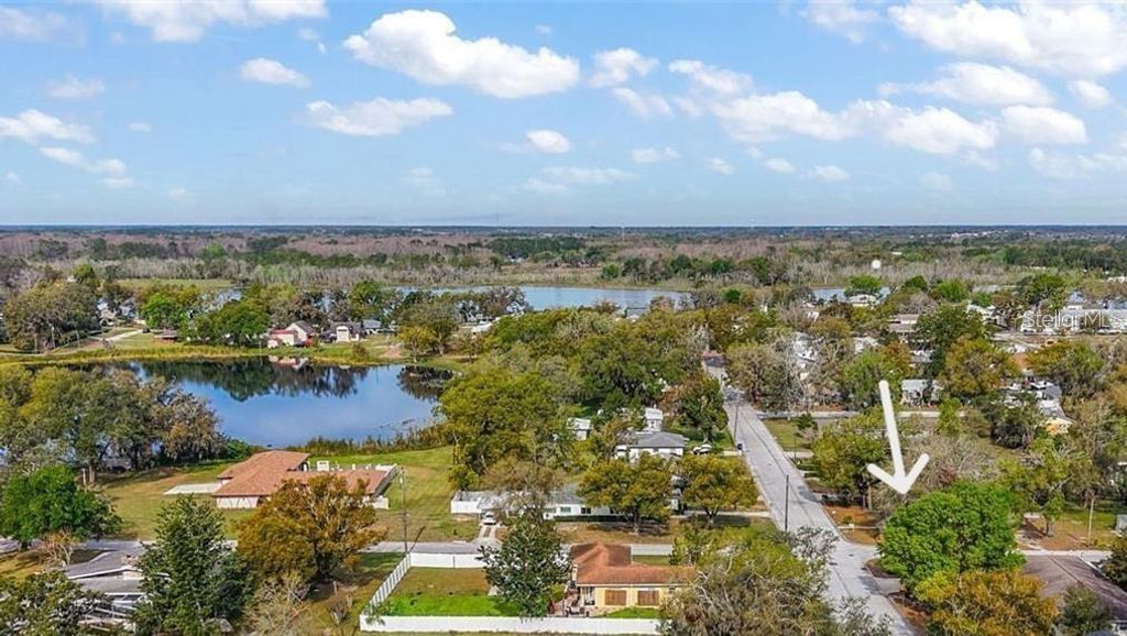 Photo of 373 E Waldo Street, Groveland, FL 34736 (MLS # A4691944)