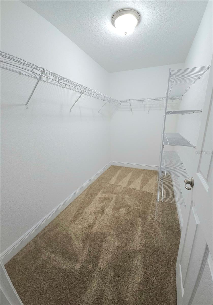 CITRUS SPGS UNIT 09 - Residential Lease