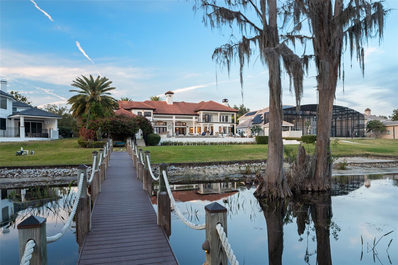 CHAINE DE LAC - Residential
