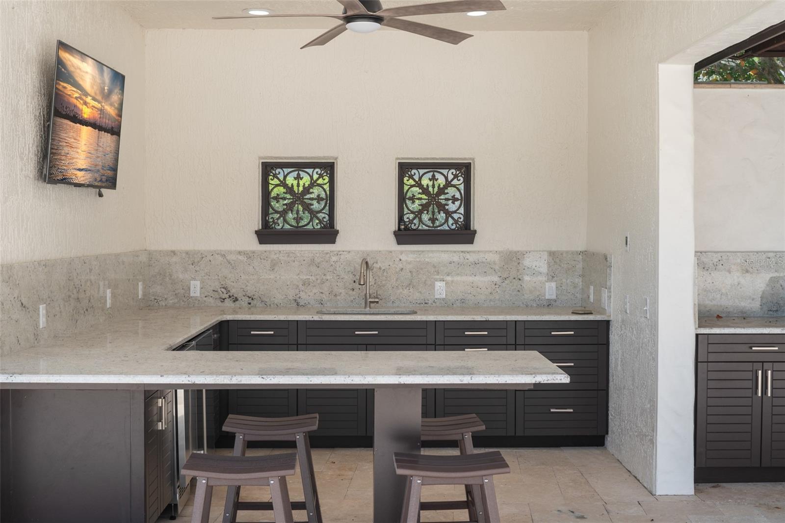 CHAINE DE LAC - Residential