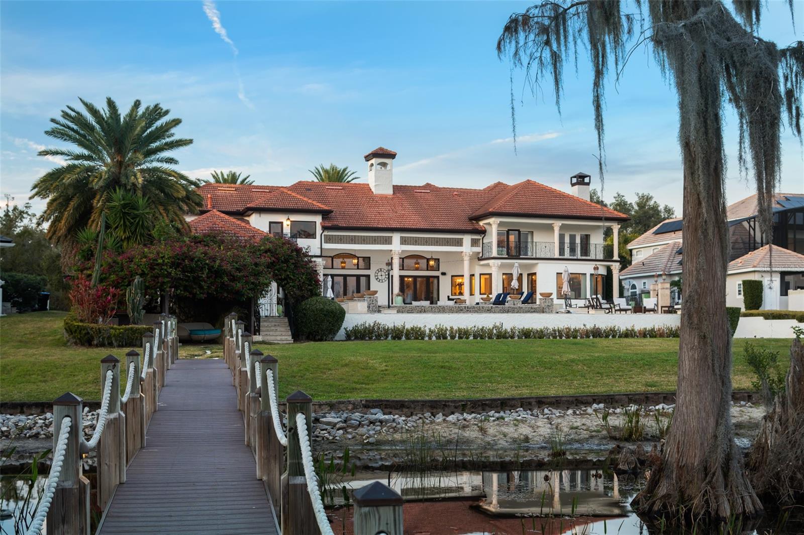 CHAINE DE LAC - Residential