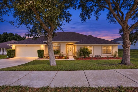 Photo of 1254 N Ridge Boulevard, Clermont, FL 34711 (MLS # O6451604)