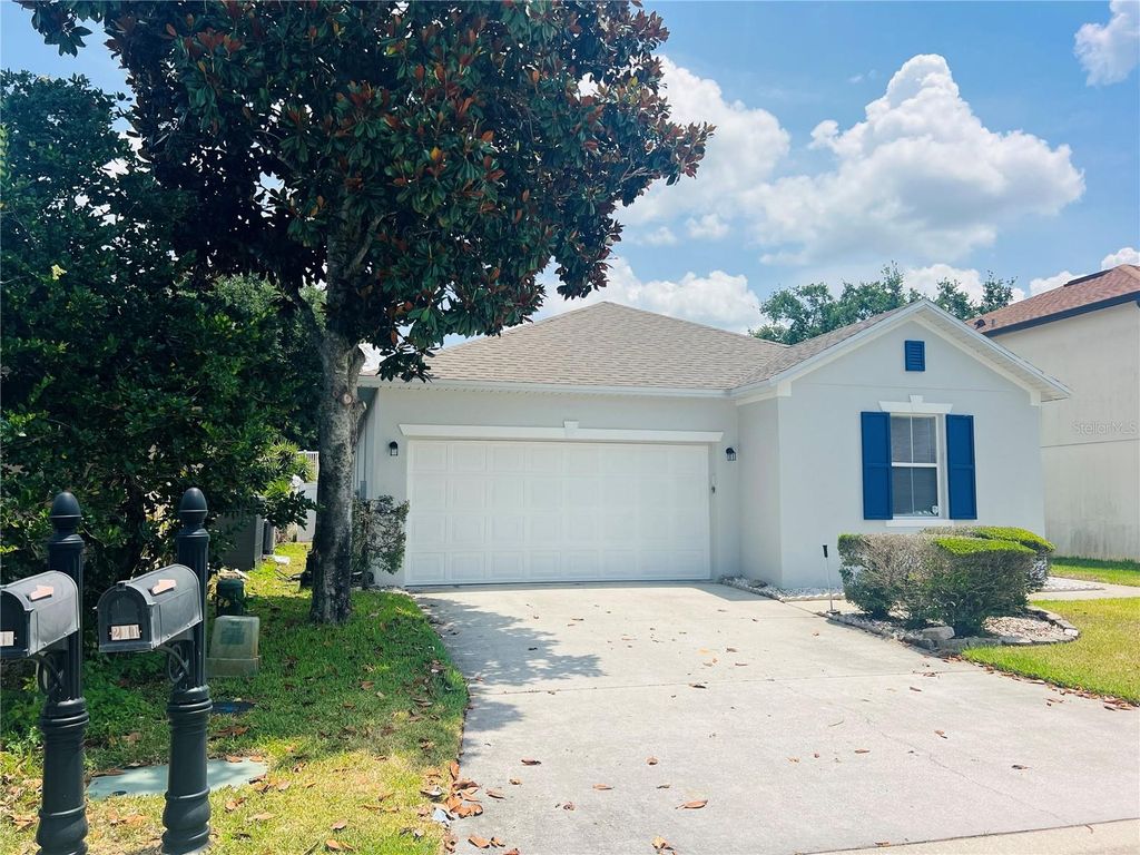 Photo of 200 Roseling Crossing, Davenport, FL 33897 (MLS # S5149543)