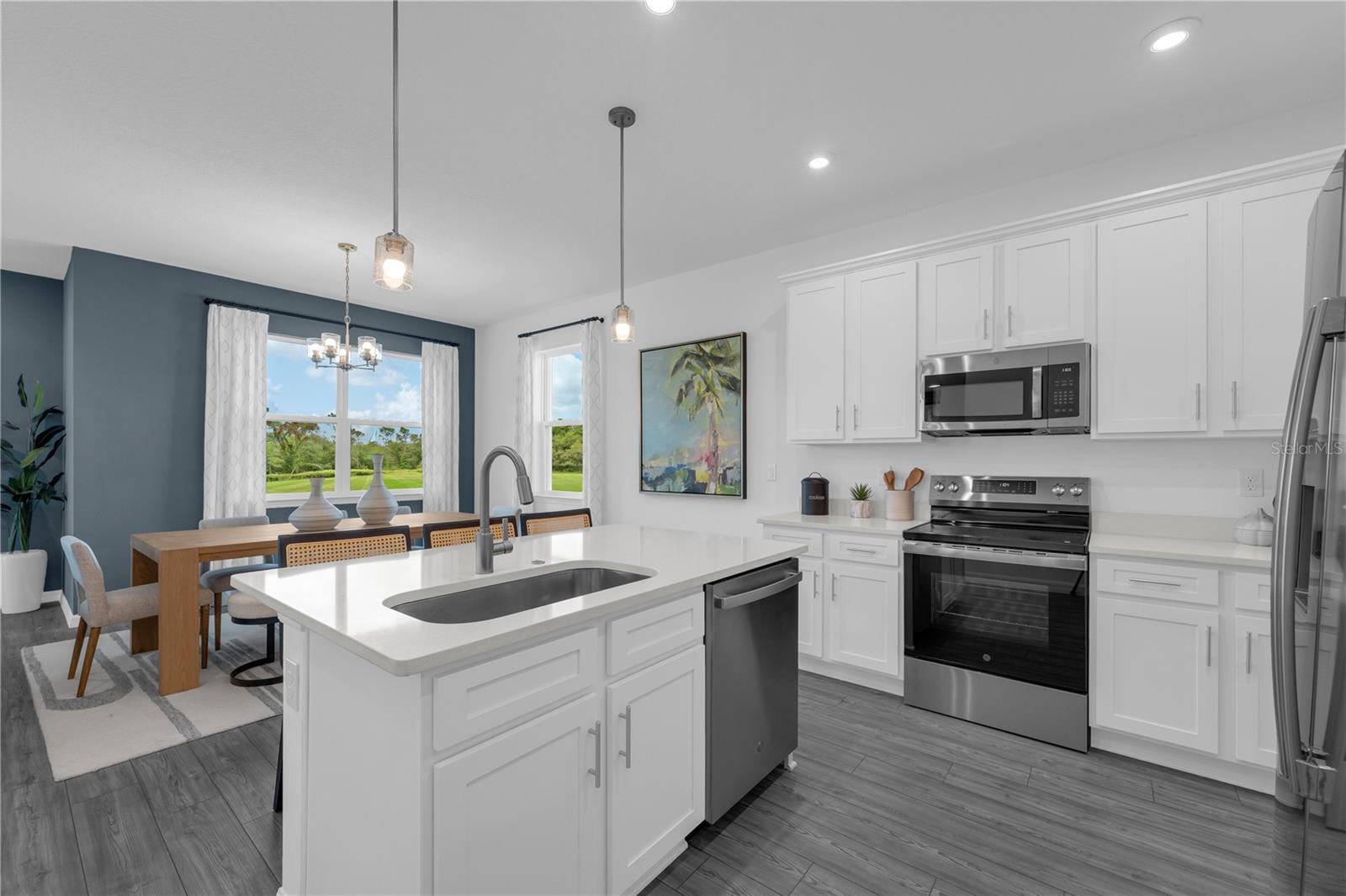 OAKFIELD TRAILS - Residential