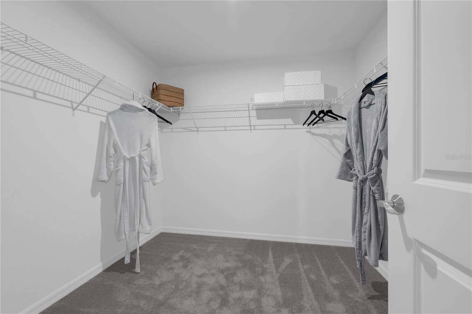 OAKFIELD TRAILS - Residential