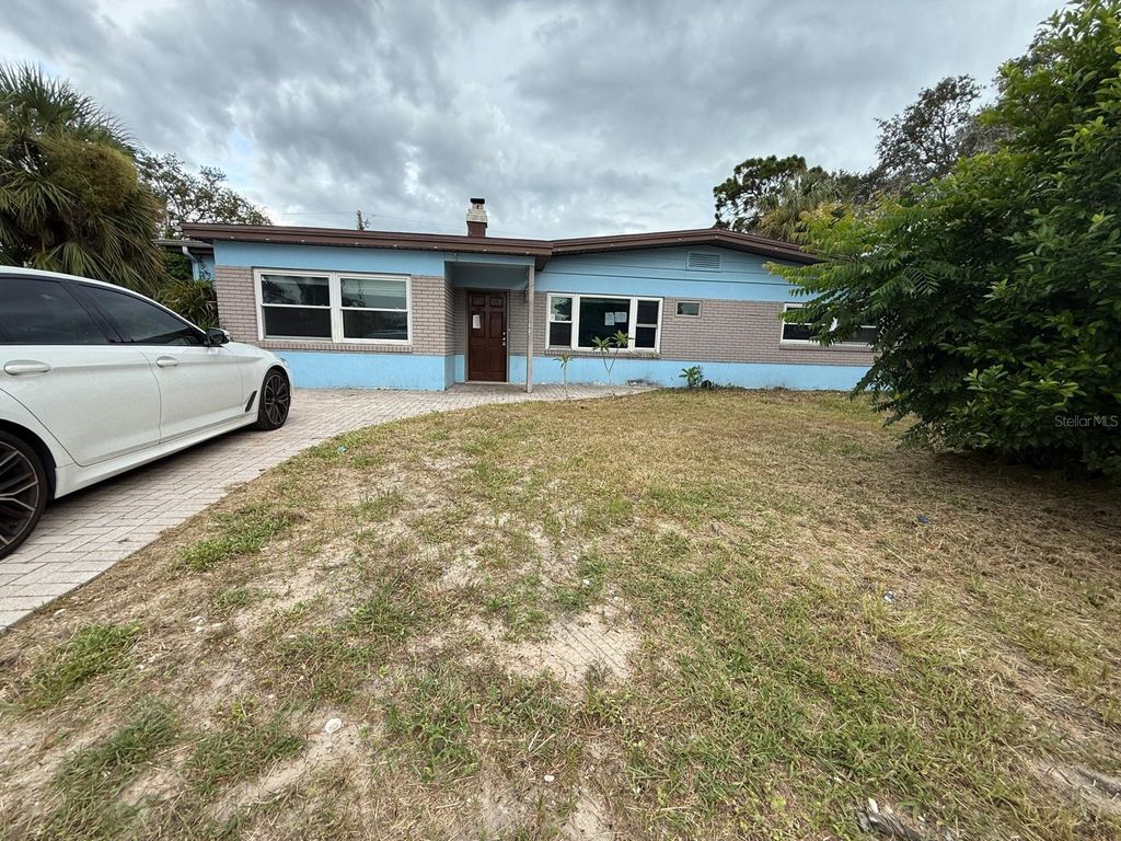 Photo of 1105 Connecticut Road, Tarpon Springs, FL 34689 (MLS # TB8370975)