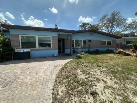 1105 CONNECTICUT ROAD TARPON SPRINGS FL 34689