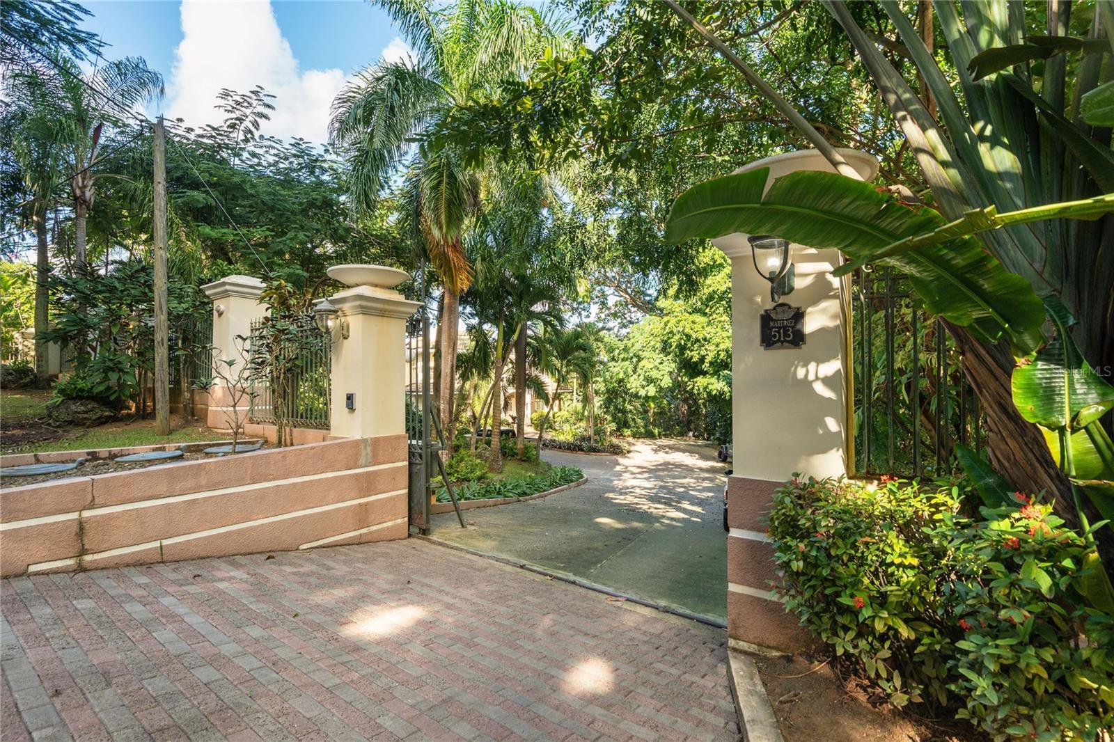 TINTILLO HILLS - Residential