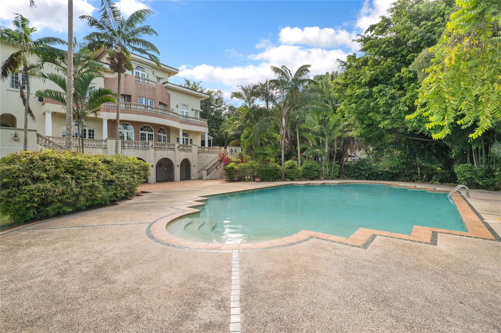 TINTILLO HILLS - Residential