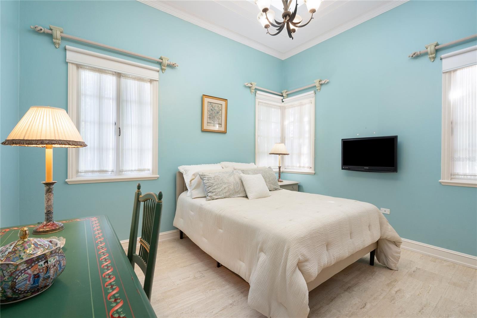 TINTILLO HILLS - Residential