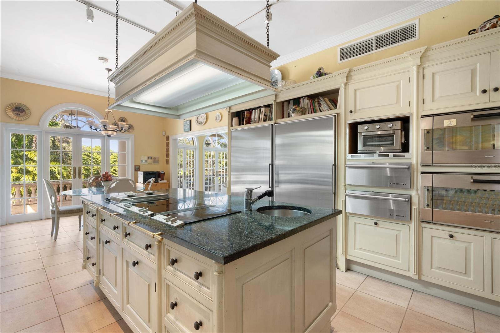 TINTILLO HILLS - Residential