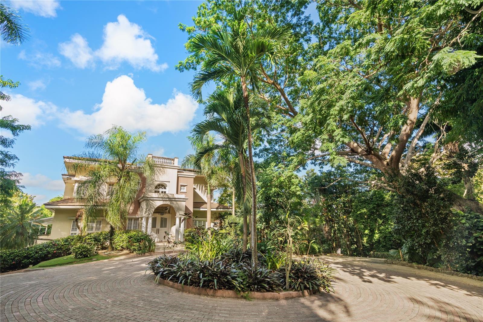 TINTILLO HILLS - Residential