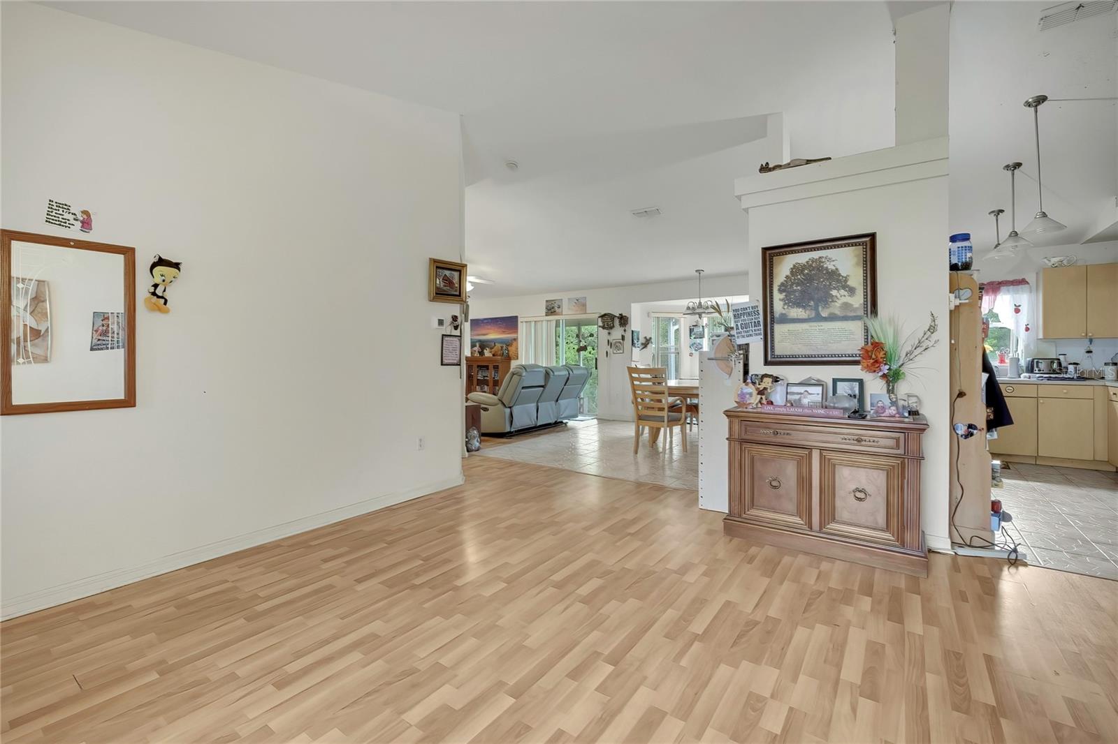 2124 DEBORAH DRIVE