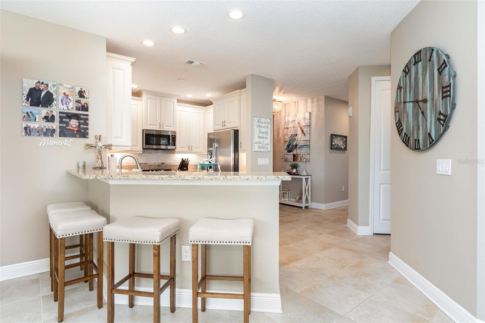 PALMA SOLA BAY CLUB PH 17B - Residential