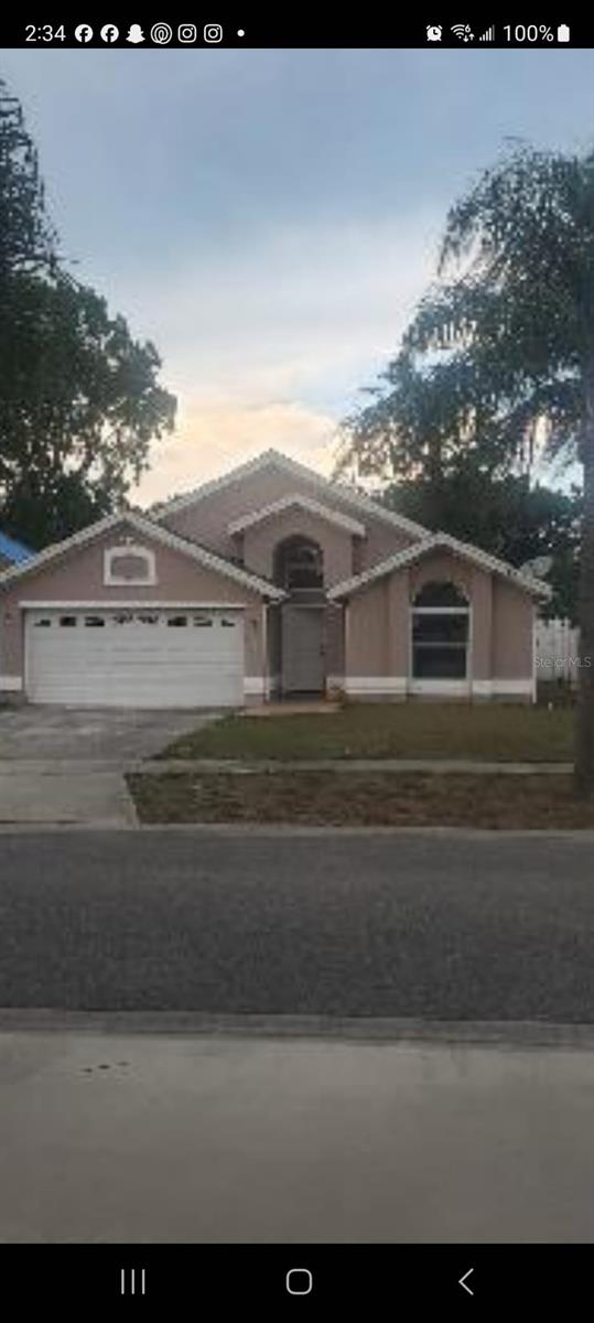 Short Sale. Discover this beautiful 3-bedroom, 2-bathroom single-family home centrally located in East Orlando—just minutes from Hwy 408 and Valencia College.
This home features a desirable split floor plan with a private master suite, complete with dual sinks in the master bathroom. The inviting layout includes a spacious living room, formal dining area, and a bright eat-in kitchen—perfect for both everyday living and entertaining.
Additional highlights include stylish tile flooring throughout and a fully fenced backyard, ideal for outdoor gatherings, pets, or simply enjoying the Florida sunshine.