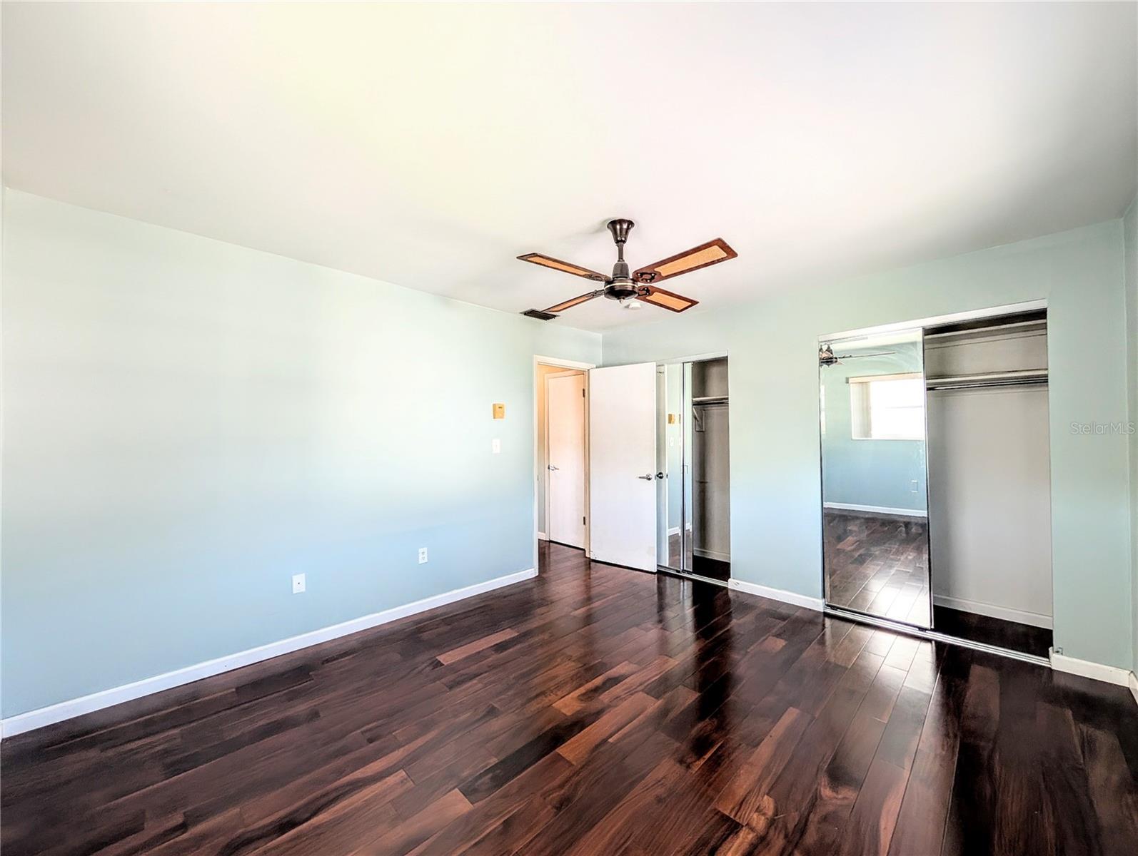 THE FOURTH BAYSHORE - Residential