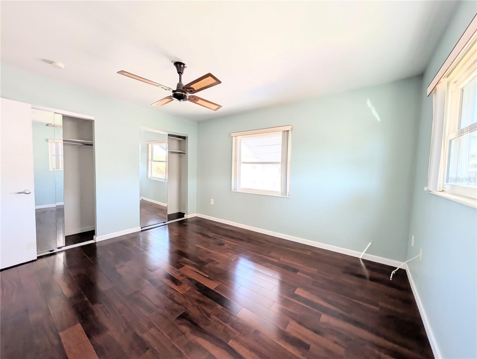 THE FOURTH BAYSHORE - Residential