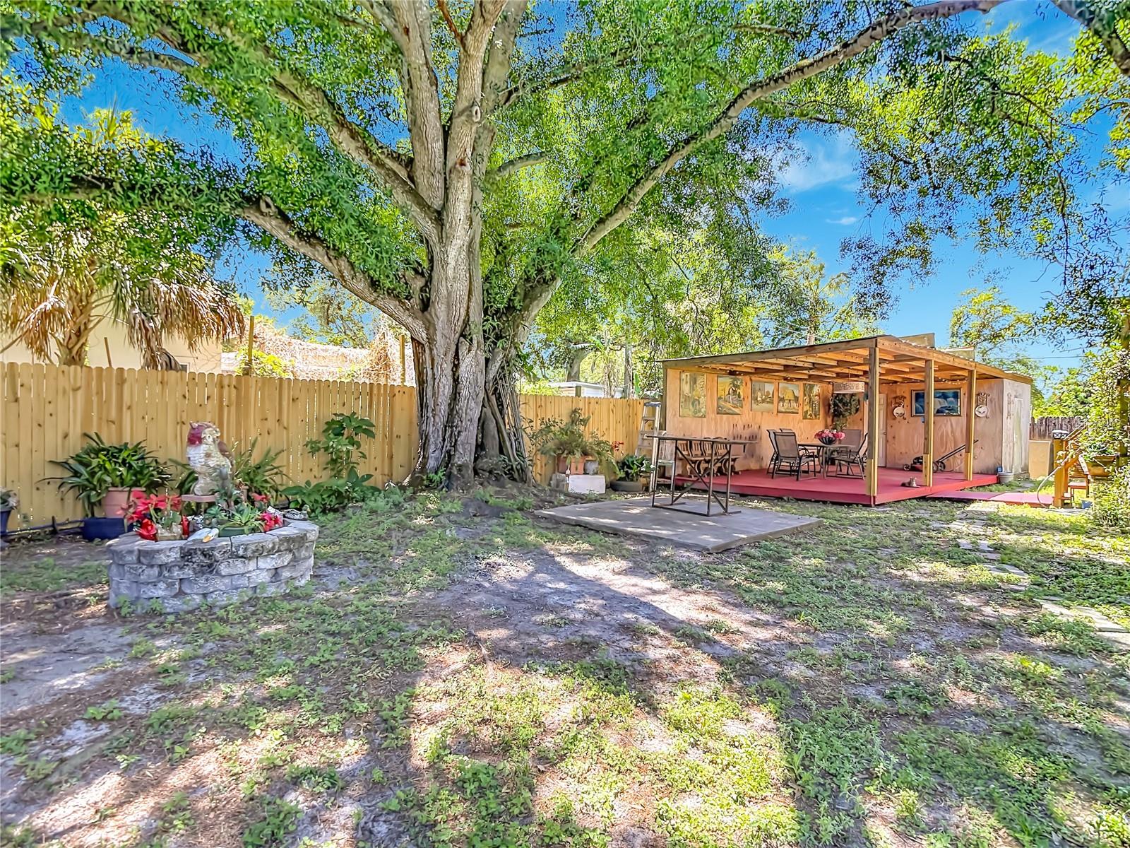 SPEEDWAY PARK UNIT 1 - Residential