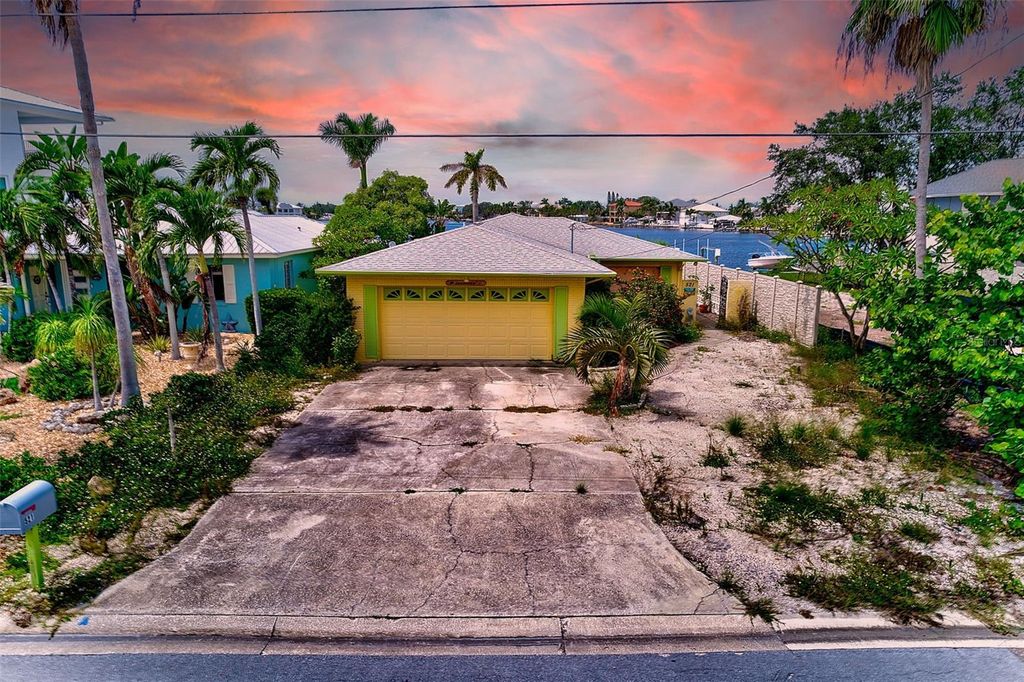 Photo of 521 20th Avenue, Indian Rocks Beach, FL 33785 (MLS # TB8433879)