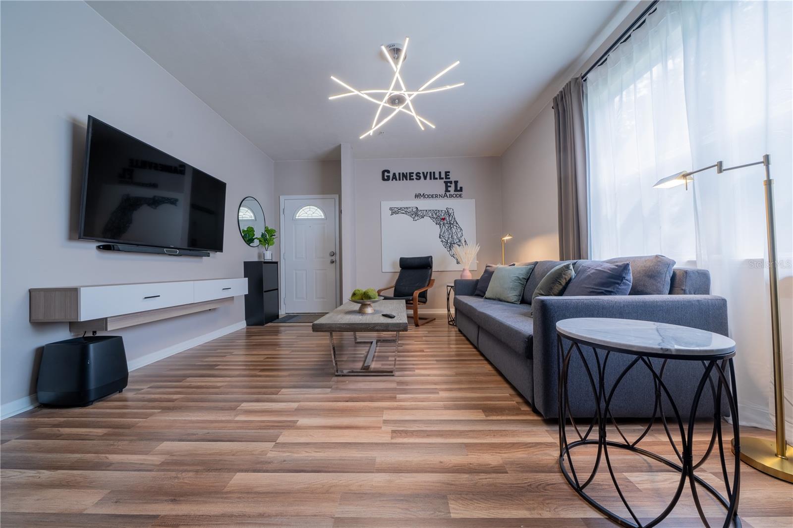 OAKS CONDOMINIUM - Residential
