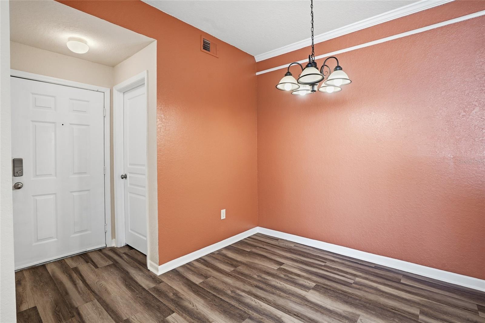 JADE AT TAMPA PALMS A CONDOMIN - Residential