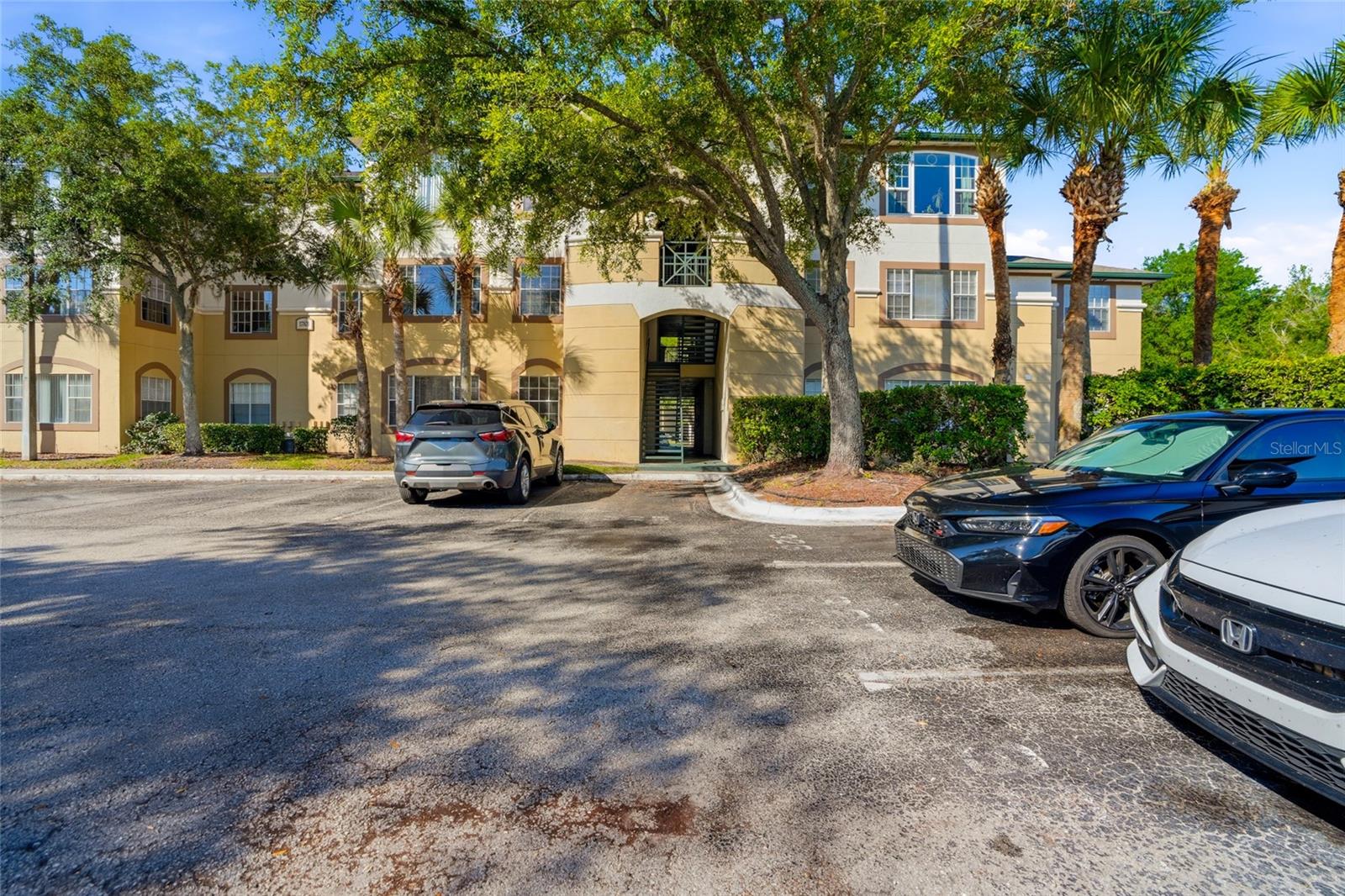 JADE AT TAMPA PALMS A CONDOMIN - Residential